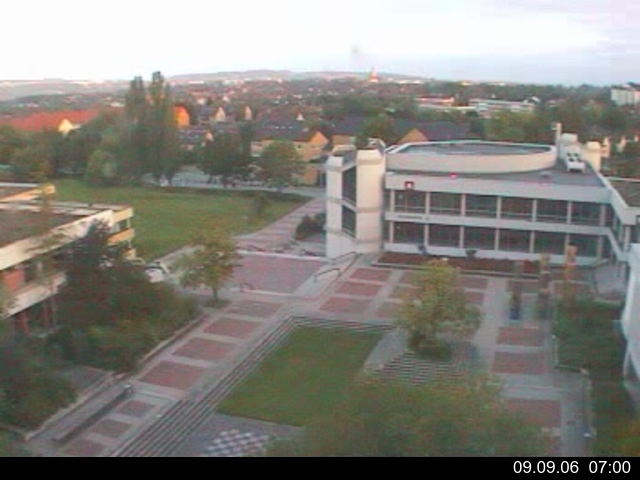 Foto der Webcam: Verwaltungsgeb&auml;ude, Innenhof mit Audimax, H&ouml;rsaal-Geb&auml;ude 1