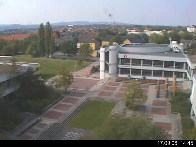 Foto der Webcam: Verwaltungsgeb&auml;ude, Innenhof mit Audimax, H&ouml;rsaal-Geb&auml;ude 1