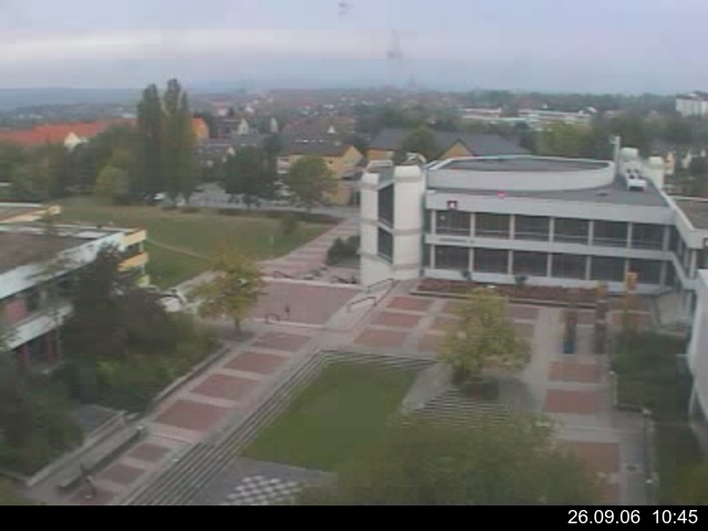 Foto der Webcam: Verwaltungsgeb&auml;ude, Innenhof mit Audimax, H&ouml;rsaal-Geb&auml;ude 1