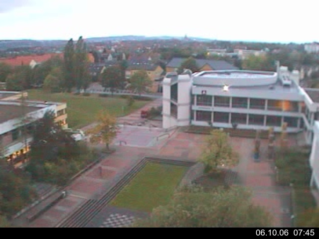 Foto der Webcam: Verwaltungsgeb&auml;ude, Innenhof mit Audimax, H&ouml;rsaal-Geb&auml;ude 1