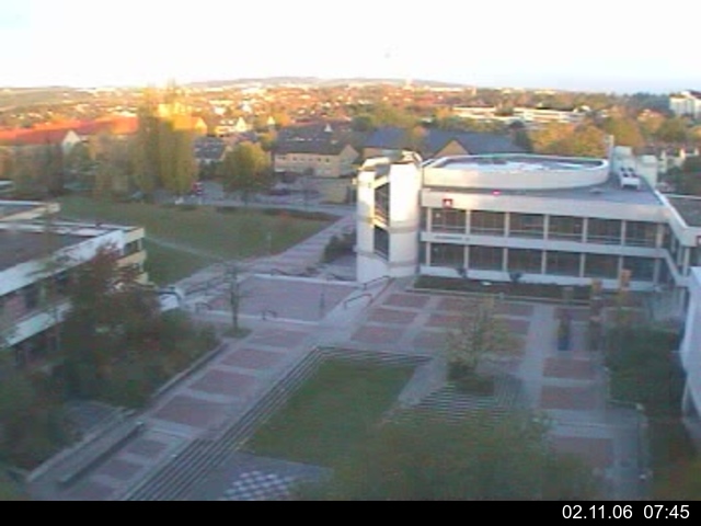 Foto der Webcam: Verwaltungsgeb&auml;ude, Innenhof mit Audimax, H&ouml;rsaal-Geb&auml;ude 1