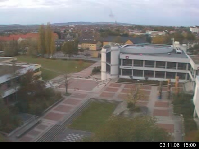 Foto der Webcam: Verwaltungsgeb&auml;ude, Innenhof mit Audimax, H&ouml;rsaal-Geb&auml;ude 1