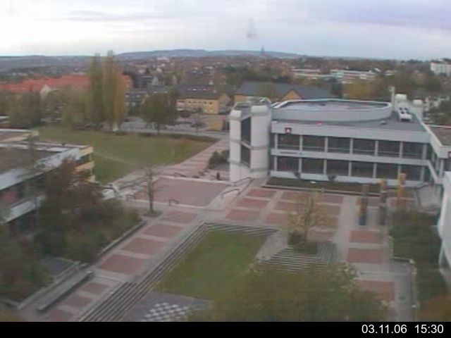 Foto der Webcam: Verwaltungsgeb&auml;ude, Innenhof mit Audimax, H&ouml;rsaal-Geb&auml;ude 1