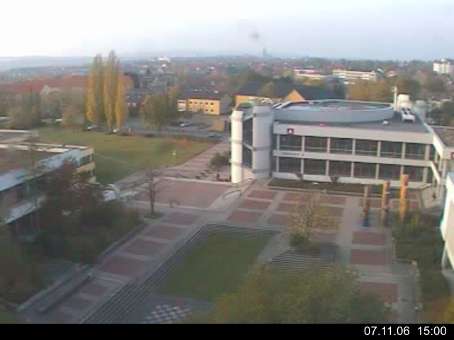 Foto der Webcam: Verwaltungsgeb&auml;ude, Innenhof mit Audimax, H&ouml;rsaal-Geb&auml;ude 1