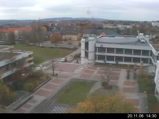 Foto der Webcam: Verwaltungsgeb&auml;ude, Innenhof mit Audimax, H&ouml;rsaal-Geb&auml;ude 1