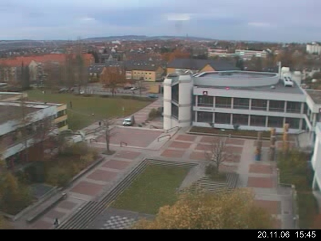 Foto der Webcam: Verwaltungsgeb&auml;ude, Innenhof mit Audimax, H&ouml;rsaal-Geb&auml;ude 1