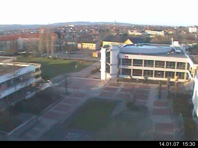 Foto der Webcam: Verwaltungsgeb&auml;ude, Innenhof mit Audimax, H&ouml;rsaal-Geb&auml;ude 1