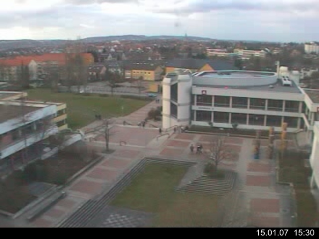 Foto der Webcam: Verwaltungsgeb&auml;ude, Innenhof mit Audimax, H&ouml;rsaal-Geb&auml;ude 1