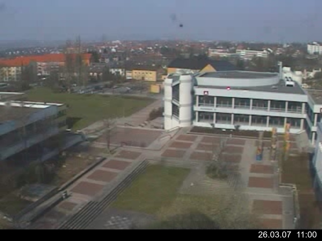 Foto der Webcam: Verwaltungsgeb&auml;ude, Innenhof mit Audimax, H&ouml;rsaal-Geb&auml;ude 1