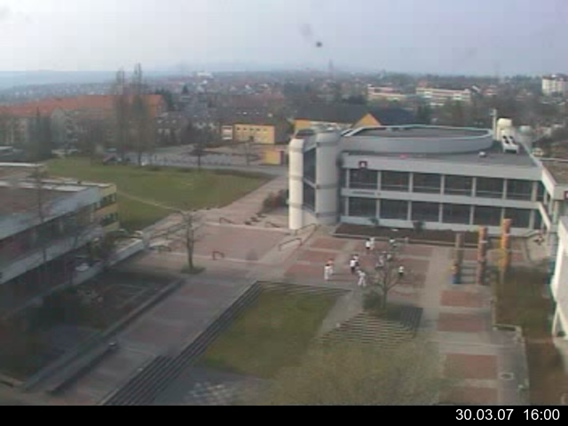 Foto der Webcam: Verwaltungsgeb&auml;ude, Innenhof mit Audimax, H&ouml;rsaal-Geb&auml;ude 1