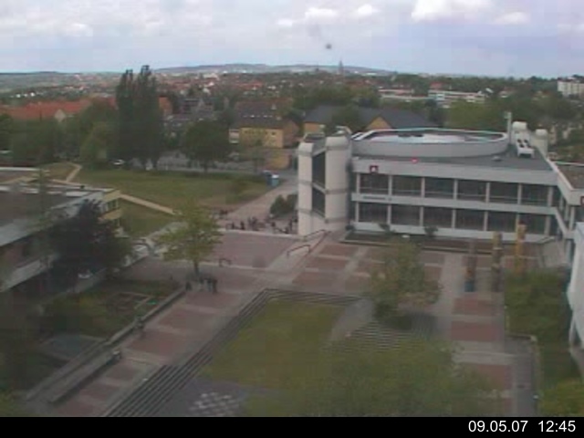 Foto der Webcam: Verwaltungsgeb&auml;ude, Innenhof mit Audimax, H&ouml;rsaal-Geb&auml;ude 1
