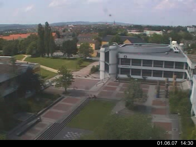 Foto der Webcam: Verwaltungsgeb&auml;ude, Innenhof mit Audimax, H&ouml;rsaal-Geb&auml;ude 1