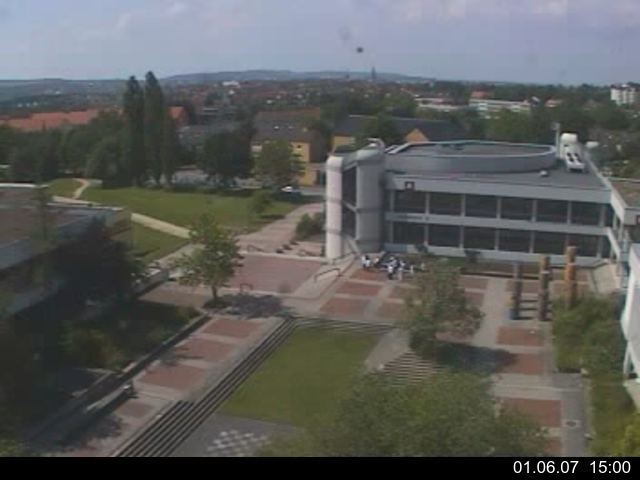 Foto der Webcam: Verwaltungsgeb&auml;ude, Innenhof mit Audimax, H&ouml;rsaal-Geb&auml;ude 1