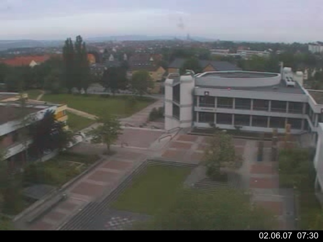 Foto der Webcam: Verwaltungsgeb&auml;ude, Innenhof mit Audimax, H&ouml;rsaal-Geb&auml;ude 1