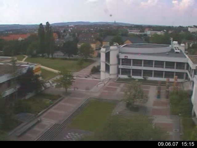 Foto der Webcam: Verwaltungsgeb&auml;ude, Innenhof mit Audimax, H&ouml;rsaal-Geb&auml;ude 1