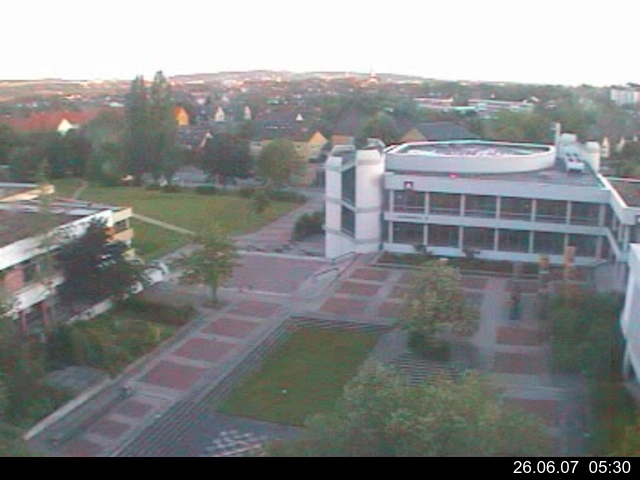 Foto der Webcam: Verwaltungsgeb&auml;ude, Innenhof mit Audimax, H&ouml;rsaal-Geb&auml;ude 1