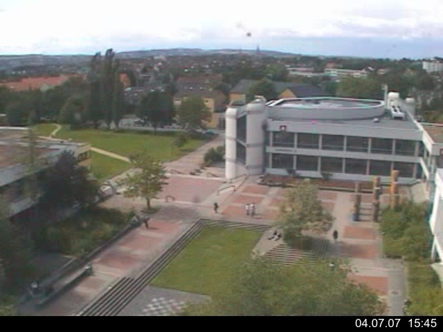 Foto der Webcam: Verwaltungsgeb&auml;ude, Innenhof mit Audimax, H&ouml;rsaal-Geb&auml;ude 1