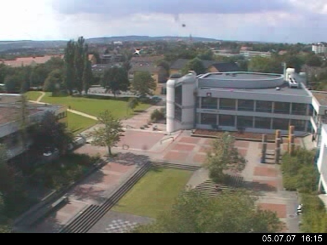 Foto der Webcam: Verwaltungsgeb&auml;ude, Innenhof mit Audimax, H&ouml;rsaal-Geb&auml;ude 1