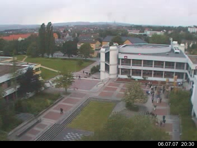 Foto der Webcam: Verwaltungsgeb&auml;ude, Innenhof mit Audimax, H&ouml;rsaal-Geb&auml;ude 1