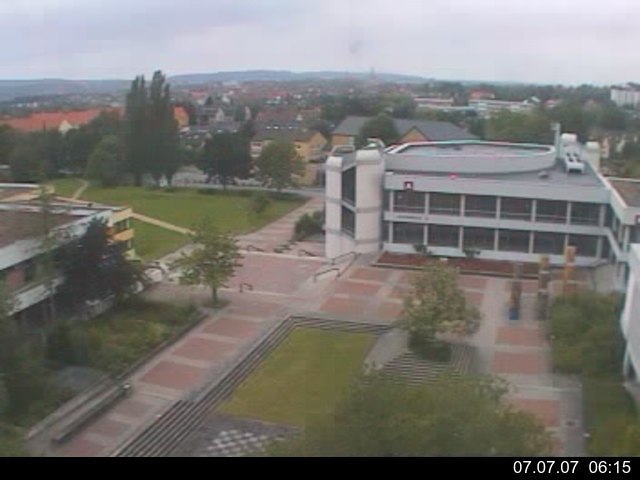 Foto der Webcam: Verwaltungsgeb&auml;ude, Innenhof mit Audimax, H&ouml;rsaal-Geb&auml;ude 1