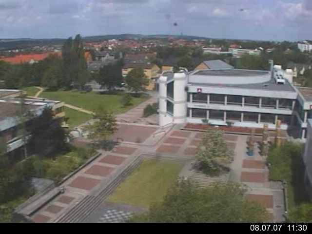 Foto der Webcam: Verwaltungsgeb&auml;ude, Innenhof mit Audimax, H&ouml;rsaal-Geb&auml;ude 1