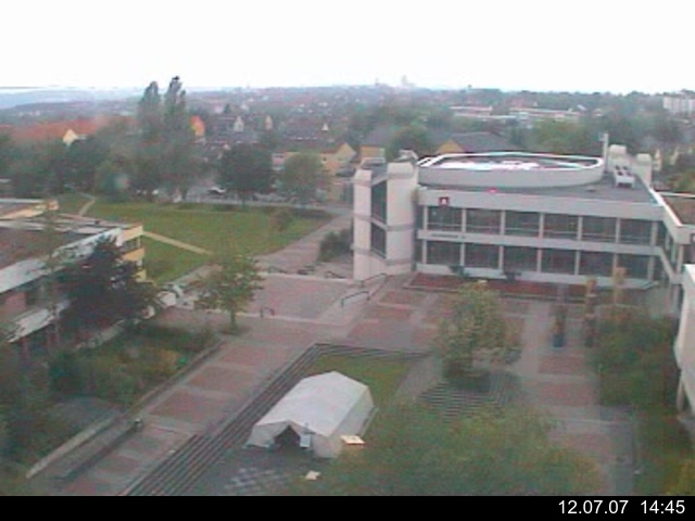 Foto der Webcam: Verwaltungsgeb&auml;ude, Innenhof mit Audimax, H&ouml;rsaal-Geb&auml;ude 1