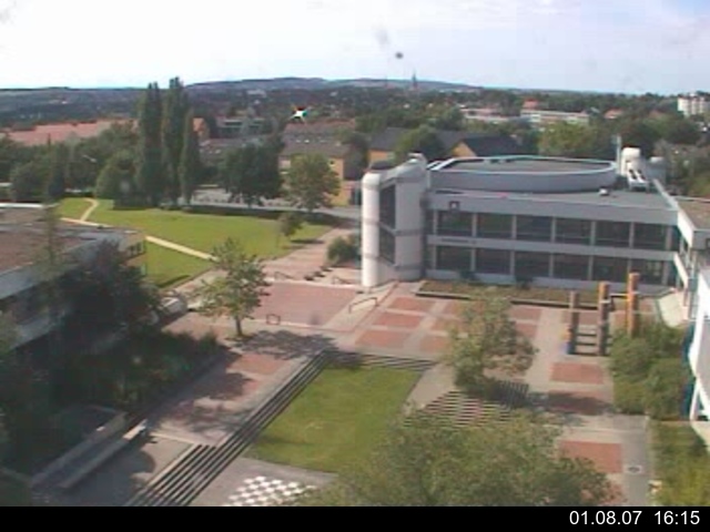 Foto der Webcam: Verwaltungsgeb&auml;ude, Innenhof mit Audimax, H&ouml;rsaal-Geb&auml;ude 1