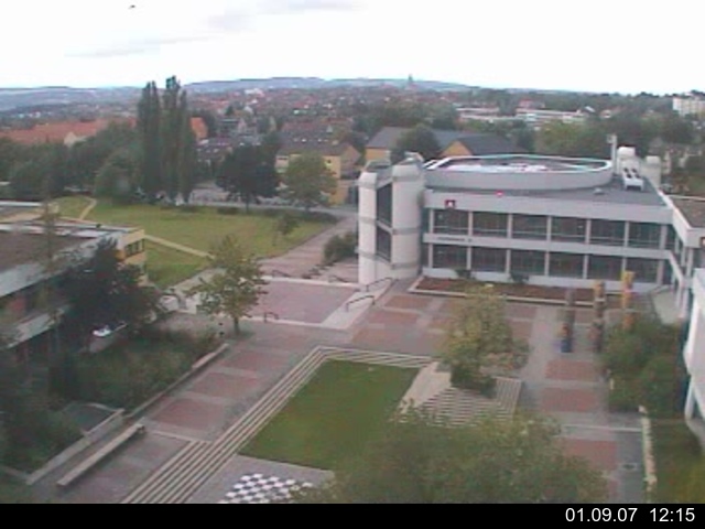 Foto der Webcam: Verwaltungsgeb&auml;ude, Innenhof mit Audimax, H&ouml;rsaal-Geb&auml;ude 1
