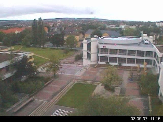 Foto der Webcam: Verwaltungsgeb&auml;ude, Innenhof mit Audimax, H&ouml;rsaal-Geb&auml;ude 1