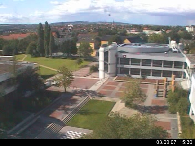 Foto der Webcam: Verwaltungsgeb&auml;ude, Innenhof mit Audimax, H&ouml;rsaal-Geb&auml;ude 1