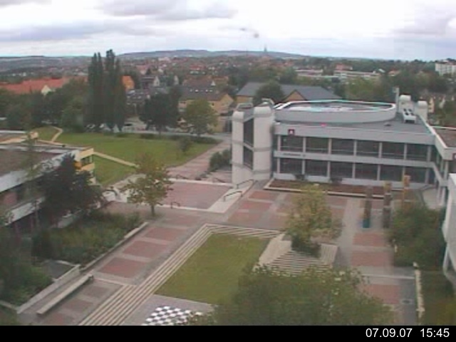 Foto der Webcam: Verwaltungsgeb&auml;ude, Innenhof mit Audimax, H&ouml;rsaal-Geb&auml;ude 1