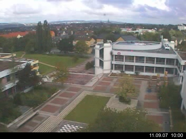 Foto der Webcam: Verwaltungsgeb&auml;ude, Innenhof mit Audimax, H&ouml;rsaal-Geb&auml;ude 1