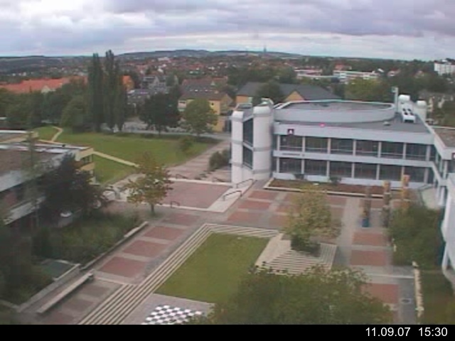 Foto der Webcam: Verwaltungsgeb&auml;ude, Innenhof mit Audimax, H&ouml;rsaal-Geb&auml;ude 1