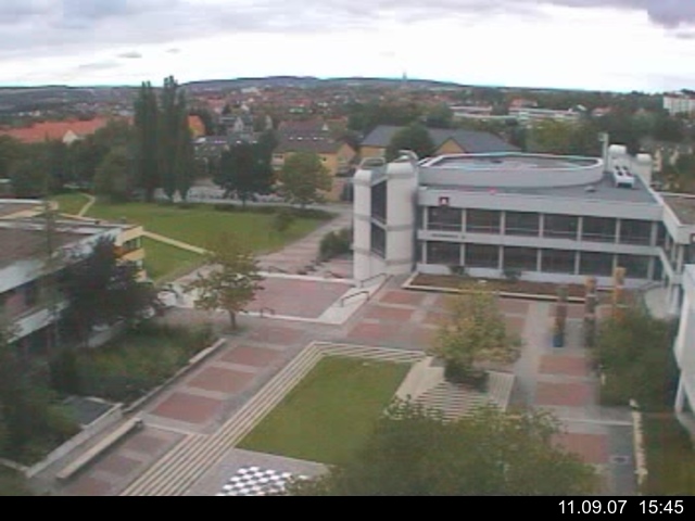 Foto der Webcam: Verwaltungsgeb&auml;ude, Innenhof mit Audimax, H&ouml;rsaal-Geb&auml;ude 1