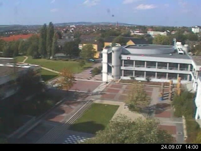 Foto der Webcam: Verwaltungsgeb&auml;ude, Innenhof mit Audimax, H&ouml;rsaal-Geb&auml;ude 1