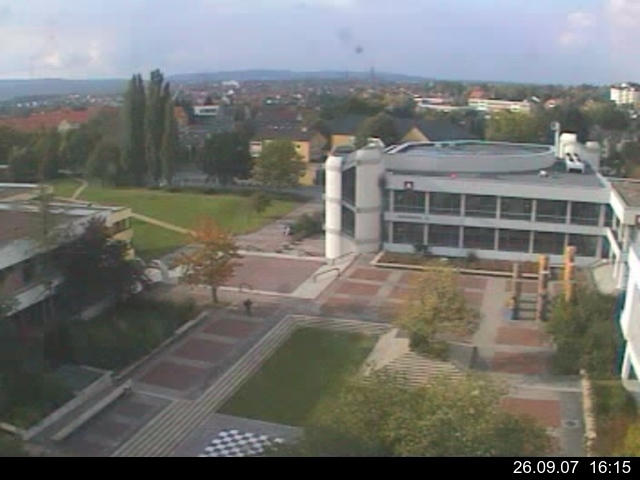 Foto der Webcam: Verwaltungsgeb&auml;ude, Innenhof mit Audimax, H&ouml;rsaal-Geb&auml;ude 1