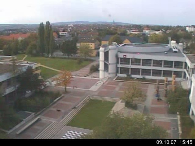 Foto der Webcam: Verwaltungsgeb&auml;ude, Innenhof mit Audimax, H&ouml;rsaal-Geb&auml;ude 1