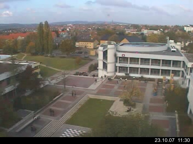 Foto der Webcam: Verwaltungsgeb&auml;ude, Innenhof mit Audimax, H&ouml;rsaal-Geb&auml;ude 1