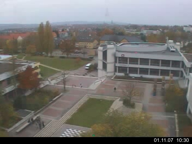 Foto der Webcam: Verwaltungsgeb&auml;ude, Innenhof mit Audimax, H&ouml;rsaal-Geb&auml;ude 1