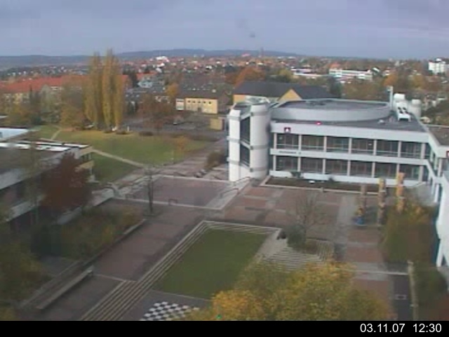 Foto der Webcam: Verwaltungsgeb&auml;ude, Innenhof mit Audimax, H&ouml;rsaal-Geb&auml;ude 1