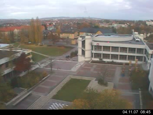 Foto der Webcam: Verwaltungsgeb&auml;ude, Innenhof mit Audimax, H&ouml;rsaal-Geb&auml;ude 1