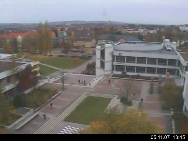 Foto der Webcam: Verwaltungsgeb&auml;ude, Innenhof mit Audimax, H&ouml;rsaal-Geb&auml;ude 1