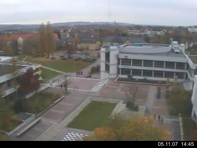 Foto der Webcam: Verwaltungsgeb&auml;ude, Innenhof mit Audimax, H&ouml;rsaal-Geb&auml;ude 1