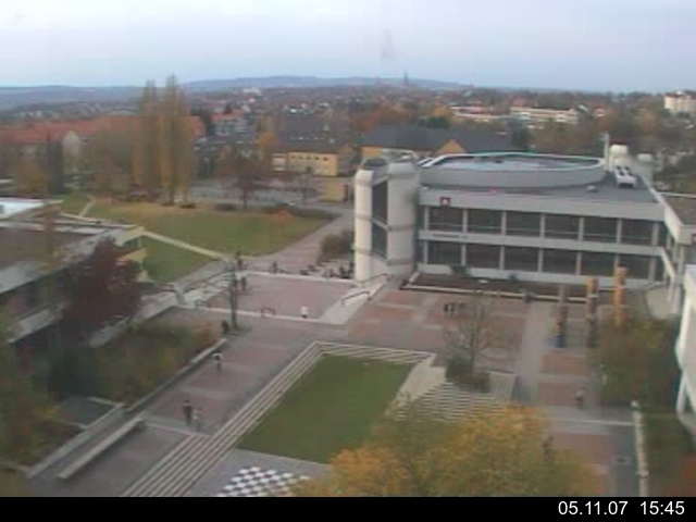Foto der Webcam: Verwaltungsgeb&auml;ude, Innenhof mit Audimax, H&ouml;rsaal-Geb&auml;ude 1