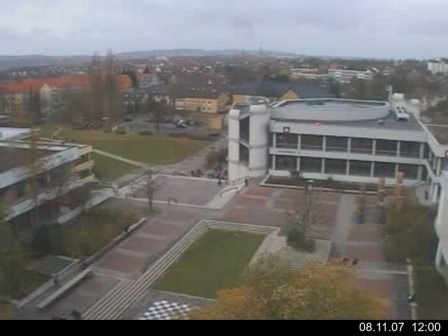Foto der Webcam: Verwaltungsgeb&auml;ude, Innenhof mit Audimax, H&ouml;rsaal-Geb&auml;ude 1