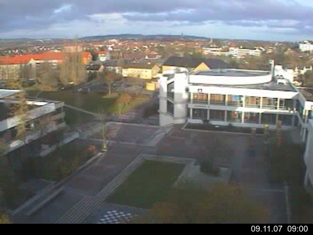 Foto der Webcam: Verwaltungsgeb&auml;ude, Innenhof mit Audimax, H&ouml;rsaal-Geb&auml;ude 1