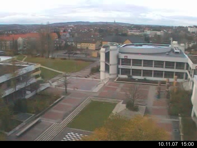 Foto der Webcam: Verwaltungsgeb&auml;ude, Innenhof mit Audimax, H&ouml;rsaal-Geb&auml;ude 1