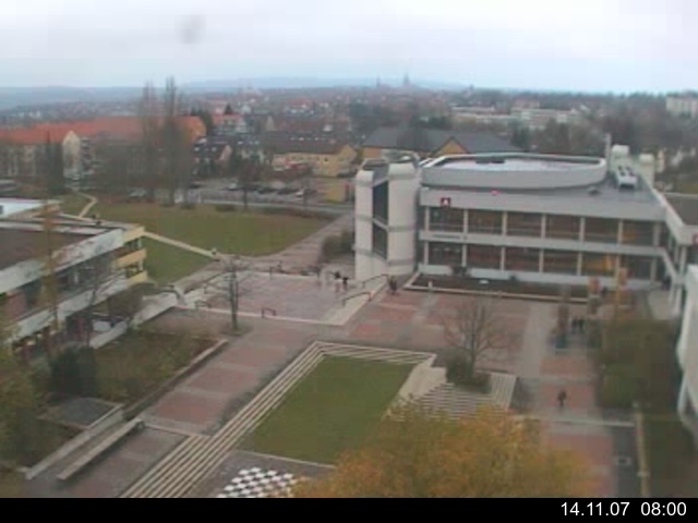 Foto der Webcam: Verwaltungsgeb&auml;ude, Innenhof mit Audimax, H&ouml;rsaal-Geb&auml;ude 1
