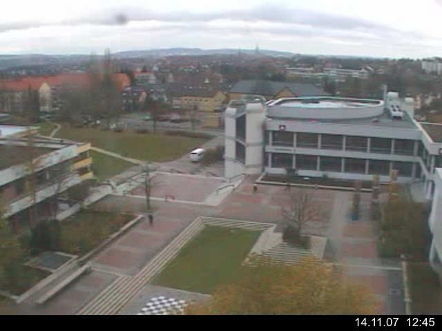 Foto der Webcam: Verwaltungsgeb&auml;ude, Innenhof mit Audimax, H&ouml;rsaal-Geb&auml;ude 1