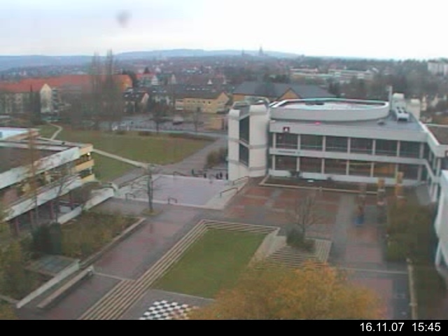 Foto der Webcam: Verwaltungsgeb&auml;ude, Innenhof mit Audimax, H&ouml;rsaal-Geb&auml;ude 1